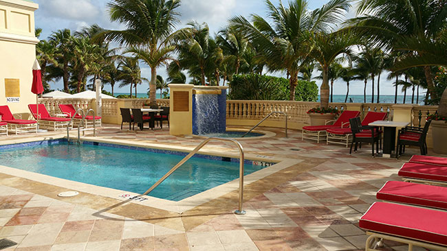 You are currently viewing Acqualina Private Pool